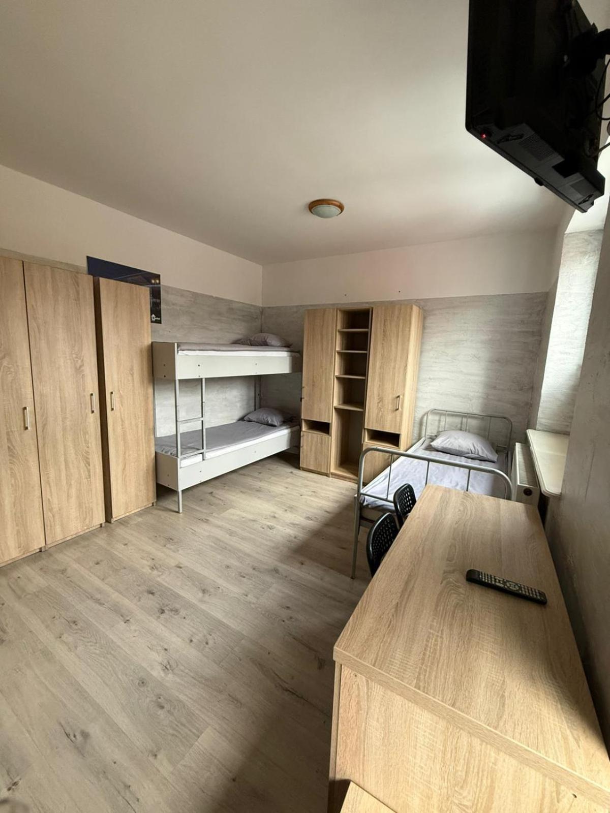 Hostel 拉多姆 外观 照片